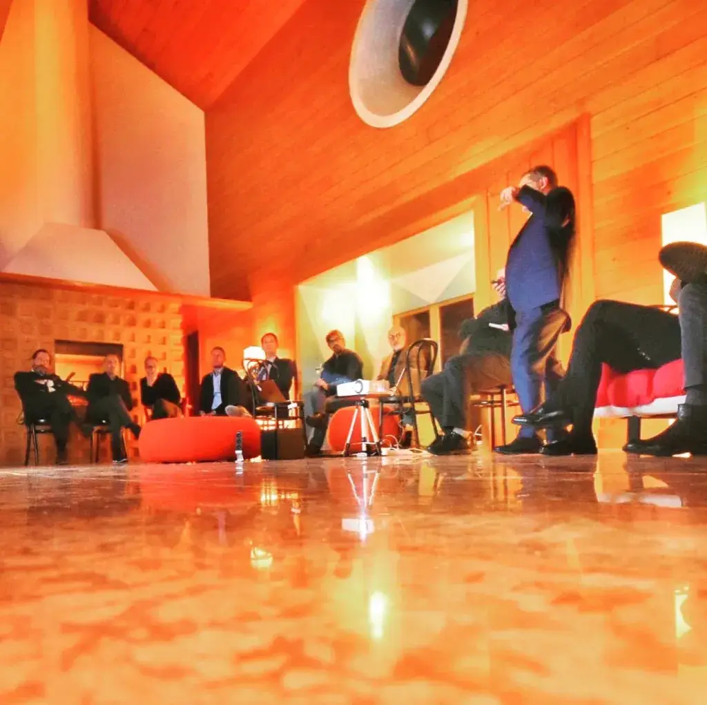 0842D457-218A-485D-AEF1-510B508CA8D0