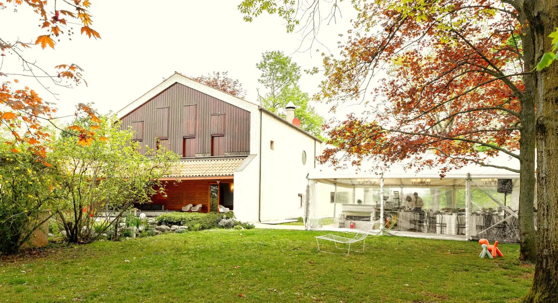 2D757CB7-1238-4A8B-B361-2BF47A41C53B