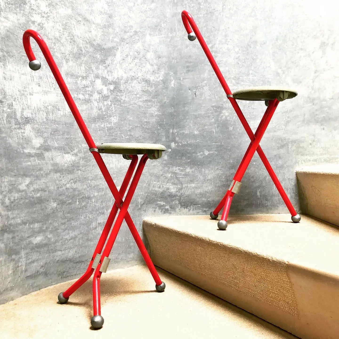 AD1687F0-BD5A-405E-AD74-C998B2E52F36